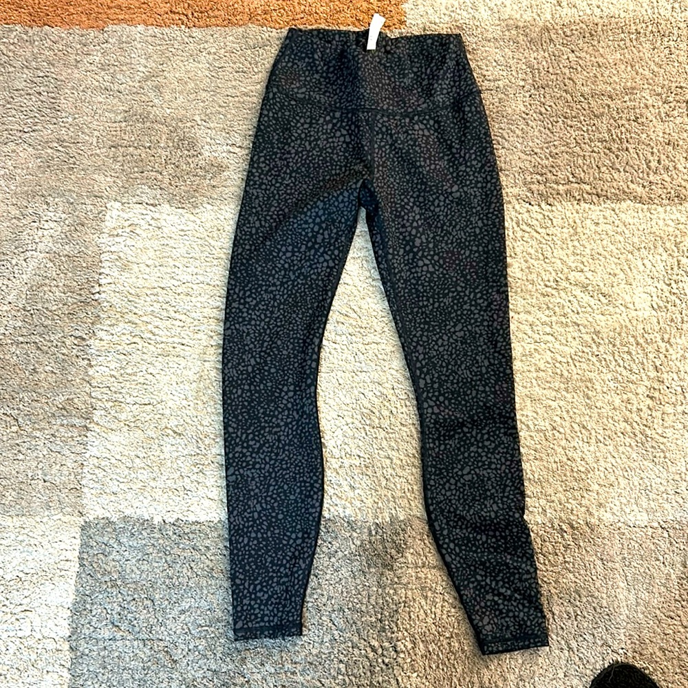Fabletics PowerHold Leopard print. Sz S like new